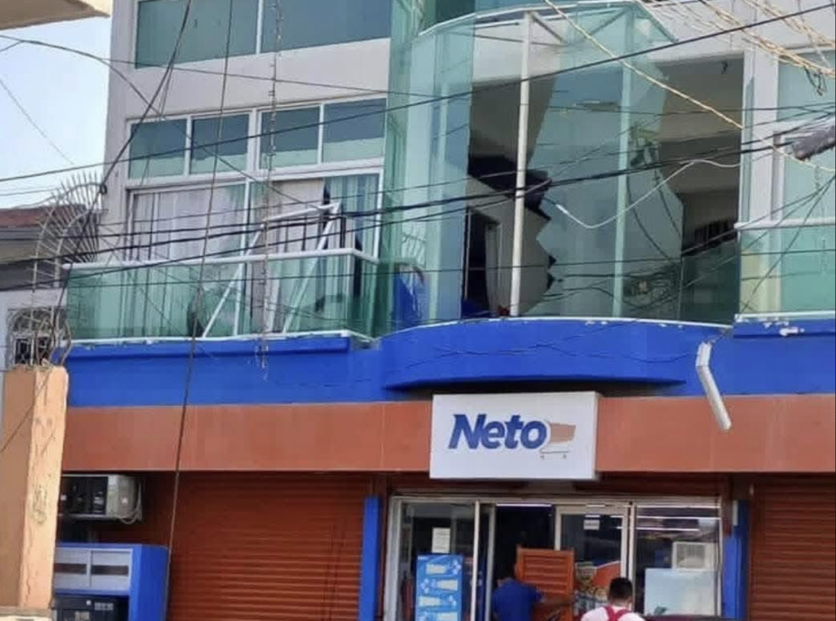 Acapulco Miado de Perro